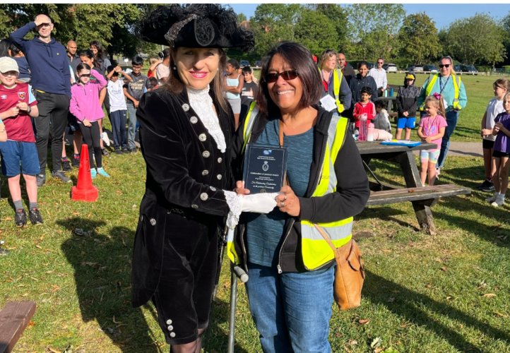 Heena Langston Awarded parkrun Recognition at King George Junior parkrun